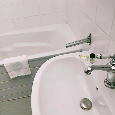 Restaurant L'eolienne Rouxmesnil-Bouteilles