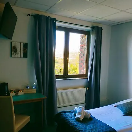 Restaurant L'eolienne Отель Rouxmesnil-Bouteilles